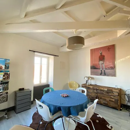 Maison De Ville Au Pied De L Ile De Re Apartment La Rochelle (Charente-Maritime)