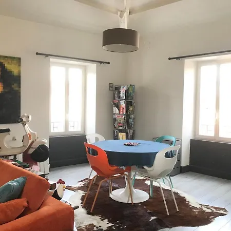 Apartment Maison De Ville Au Pied De L Ile De Re La Rochelle (Charente-Maritime)